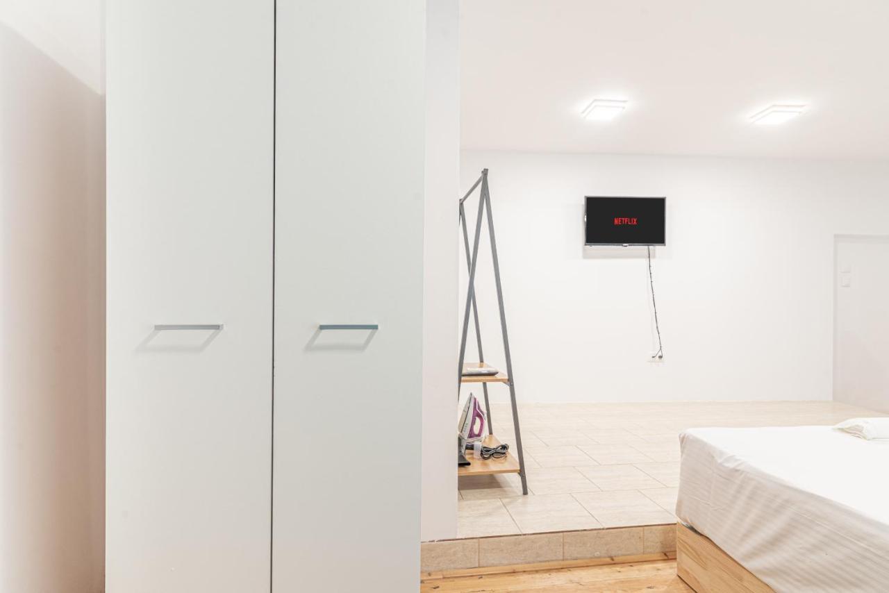 New Loft In The Heart Of City Center Heraklion  Exterior photo